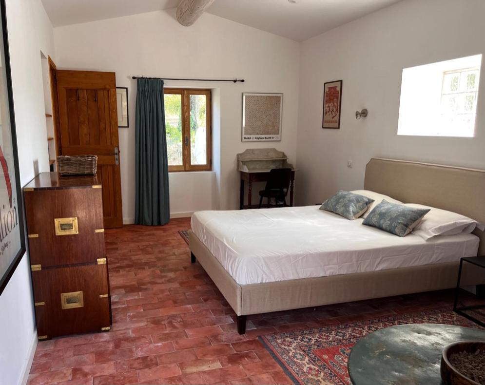 Bergerie Bed & Breakfast Montjustin Ngoại thất bức ảnh